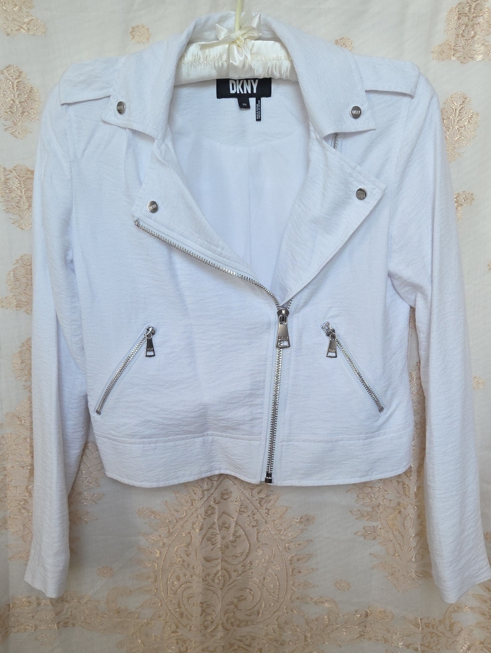 NWOT DKNY White Cropped Moto-Style Jacket